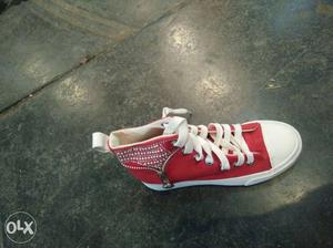 Unpaired White And Red High Top Sneaker