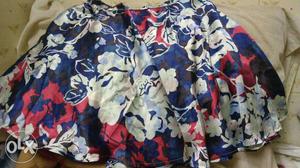 XS floral skirt..not even used once