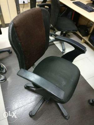 20 computer chairs for sale.. decent status. it