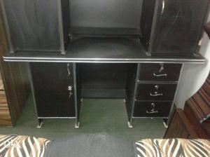 5*2.5 Office Table