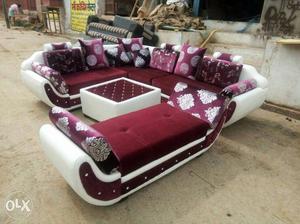A laarges sofa corner sell for indore and ratla
