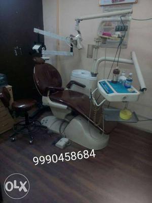 Dental Chair with compraser.. New condition