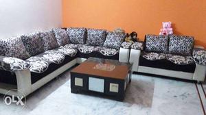 Eight seater sofa set in excellent condition