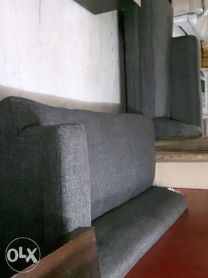 Gray Sofa In Delhi