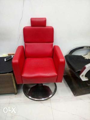 Red And Silver Leather Salon Styling Chair