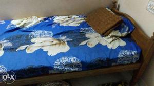 Single cot 4*6.5 feet Teak wood cot with mattress
