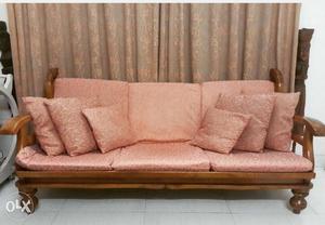 Sofa set 3+1+1 plus 6 more cushions