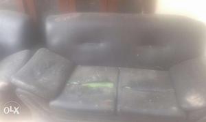 Sofas old need to get repaired