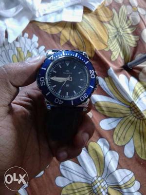 Barnd new watch maxima hybrid with bill