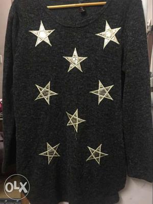 For girl thin sweater with star print