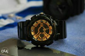 G shock black and gold for sale unused its a new