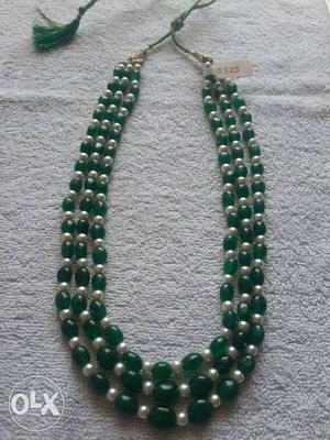 Green And Silver Beaded Collar Necklace