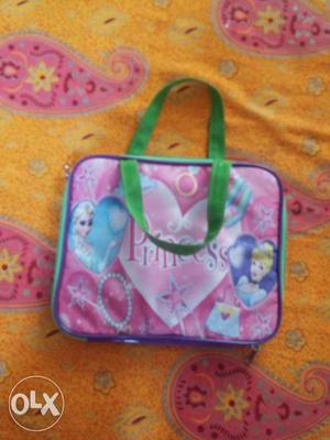 It's a kiddy laptop bag. Never used. Mint condition