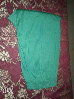 New girl's green colour legin, normal-large size,