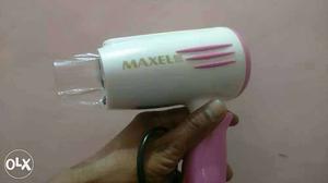 White And Pink Maxel Hair Blower