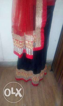 Women's Black Gold And Red Sari