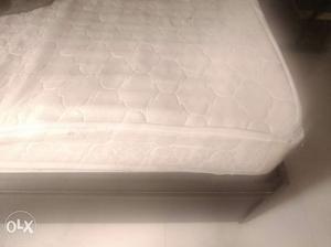 6 years old 6" king size spring mattress for sale