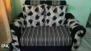 Black White And Gray Leaf Print Couch
