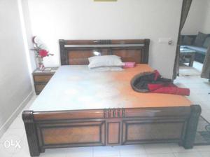 Double Bed ,side table,dressing in vinear