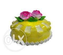 Yellow Green And Pink Roses Cake
