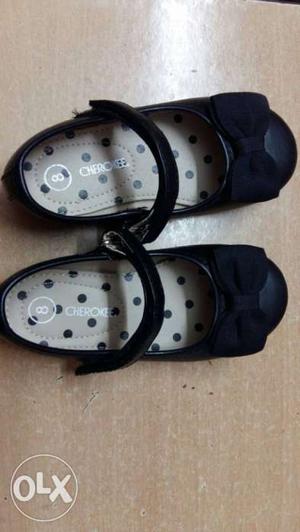 Cherookee shoes for kids(age 3-4yrs)