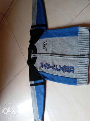 New Kids sweater of 3-5 yrs old