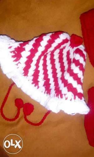 Real wool hand made White And Red sock Crochet Bucket Hat