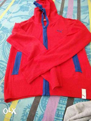 Set of two Puma sweaters