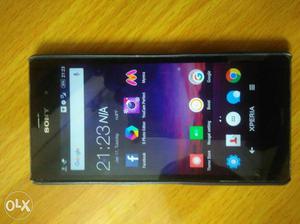 Sony Xperia z3 d. Mobile is in Good condition,only
