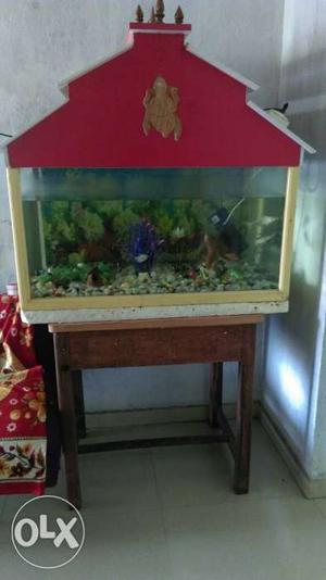 Good condition fully leaped fish tank with Top