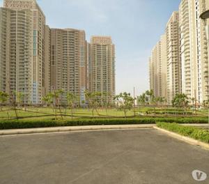 APARTMENT AVAILABLE FOR RENT IN THE DLF PARK PLACE
