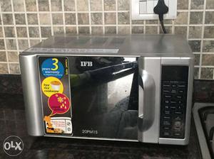 3 yr old IFB Microwave in excellent condition