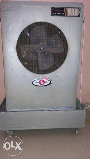Air Cooler Zumbo Chiller with Exhaust Type Fan.