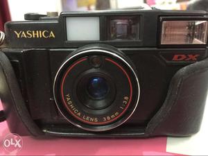 Black Yashica Dx Camera