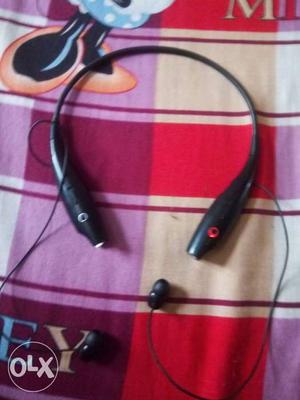 I want to sell my bluetooth ear phone