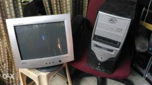 P4 System/with 15 Inch crt monitor