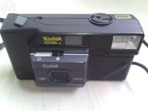 Wish to sell Kodak camera with flash