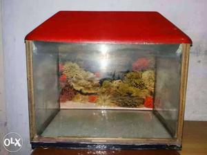 Fish Aquarium in very good condition for sale.