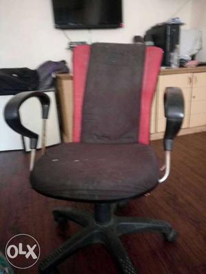 Black And Red Rolling Chair