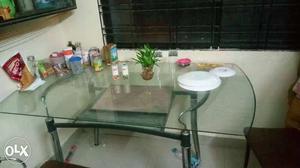 Dining Table. Six Seater.