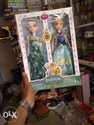Disney Frozen Fashion Elsa And Anna Dolls In Box