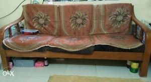 Full Sagwan Wooden Sofa with cushions