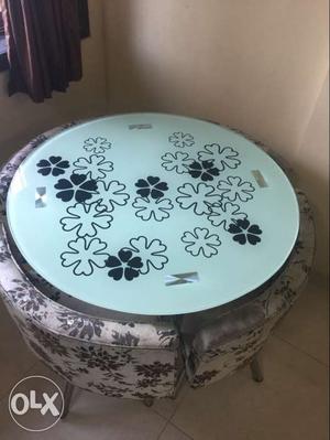 White And Black Round Floral Table With Chair Set