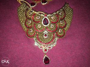 Attractive beautiful bridal set with complete