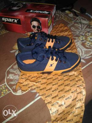 Blue And Orange Low Top Sneakers And Box brand new shoes