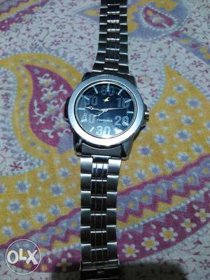 Fastrack metallic watch in brand new condition.