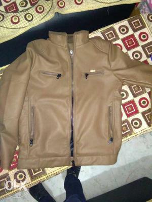 Leather jacket for sale. Very warm and in