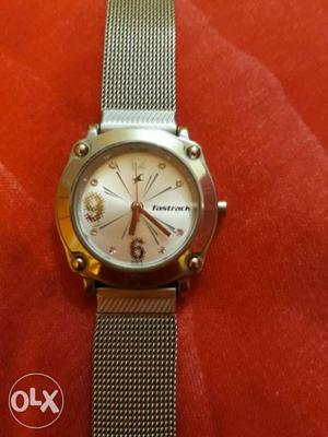 New fastrack watch... in an excellent condition.