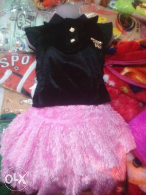 Toddler's Black Cap Sleeve Polo Shirt And Pink Faux Fur