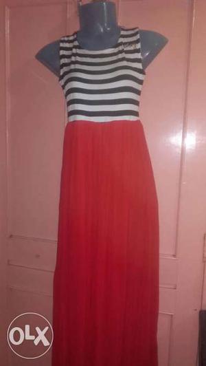 White Black And Red Stripe Sleeveless Dress